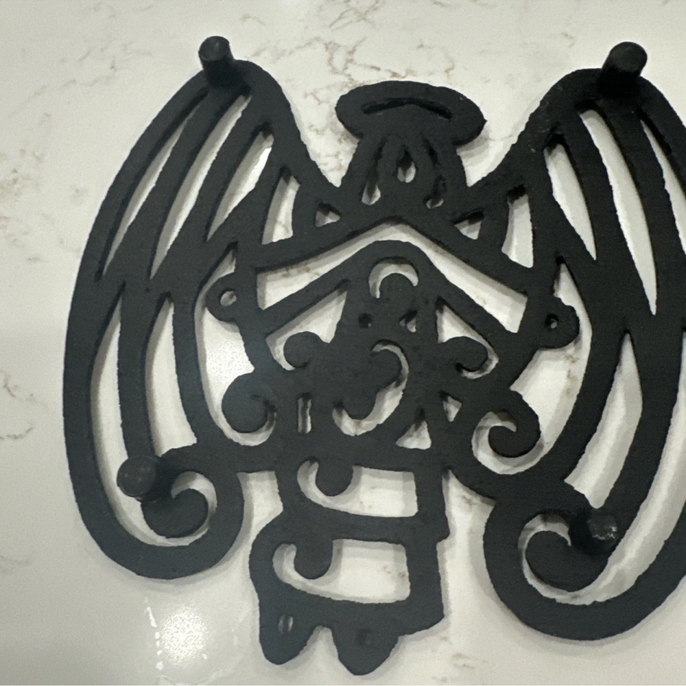 Black Cast Iron Angel Trivets Set - Picture 5 of 5